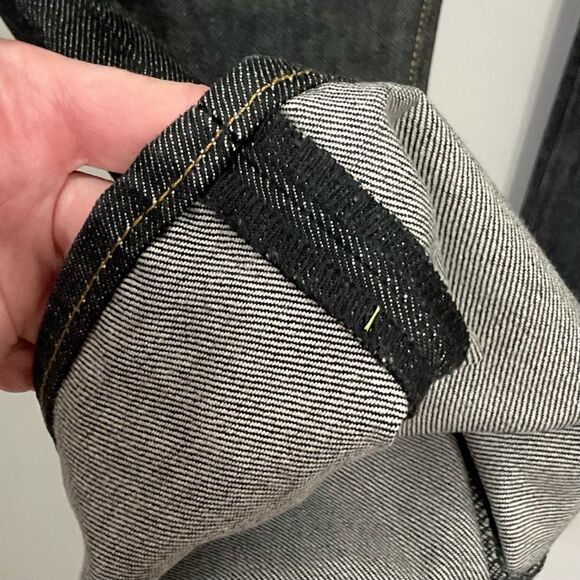 Levi’s 501 Black Denim Jeans Shrink to Fit Sz 44 x 32 No Fading Button Fly 2015 - Picture 7 of 8